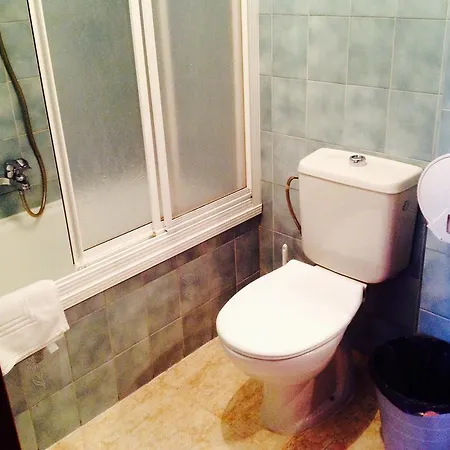 Pensión El Caseron Santa Marta de Tormes