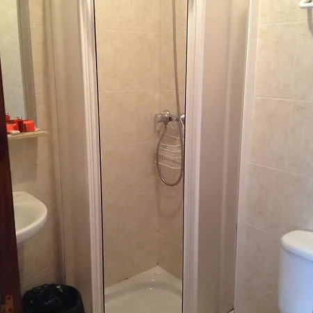 Pensión El Caseron Santa Marta de Tormes