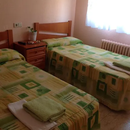 El Caseron Pensión Santa Marta de Tormes