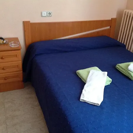 Pensión El Caseron Santa Marta de Tormes